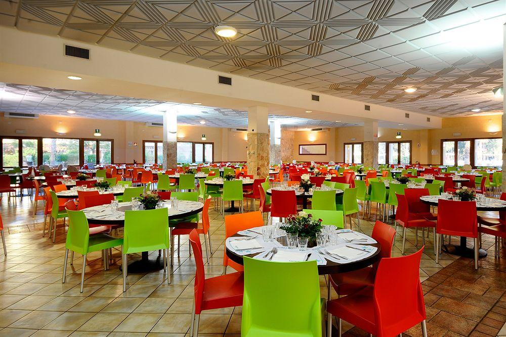 Serene Resort Cutro Exteriör bild